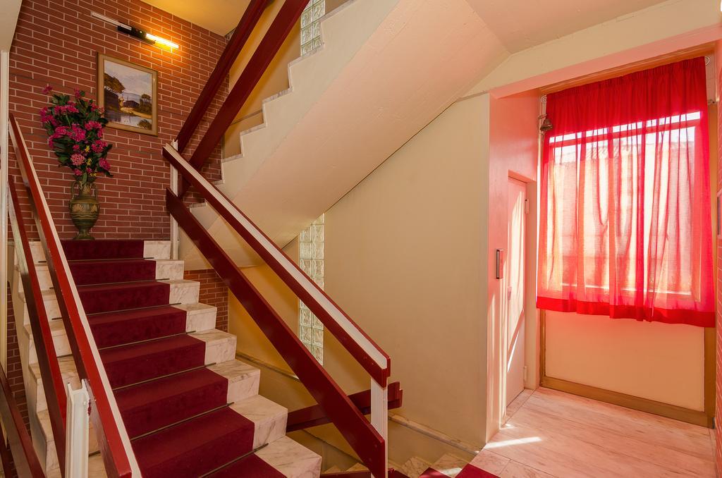 Hotel Le Ginestre Лидо Ди Камайоре Екстериор снимка